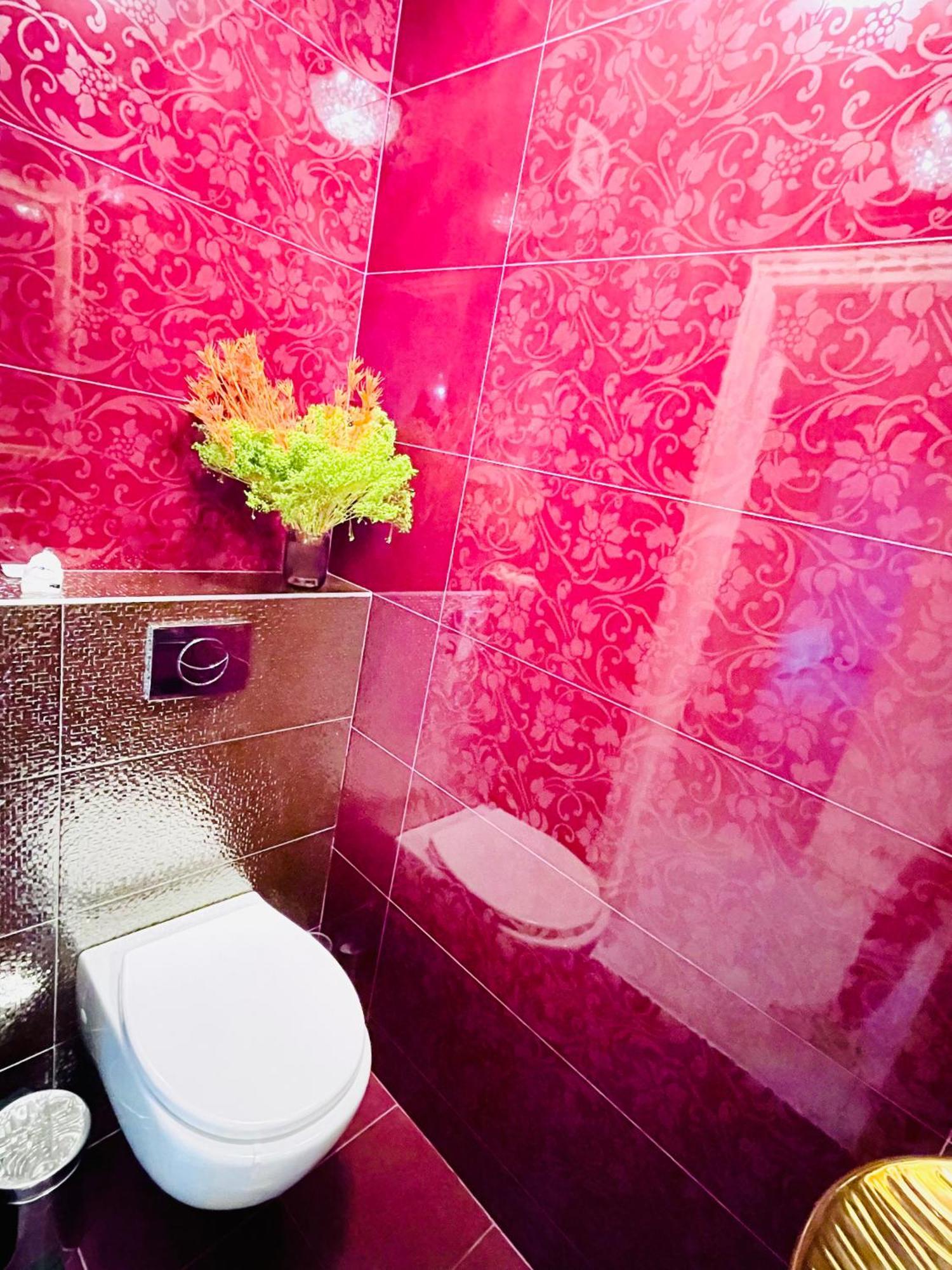 Apartment Spacious In The Center Of Near The Sea Nice